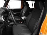  Front seats from Drivers Side photo